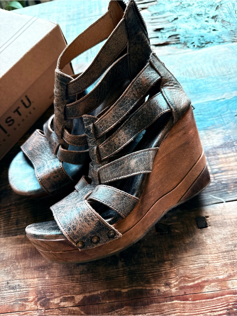 Bed Stu Distressed Black brown Wedge Sandals 9